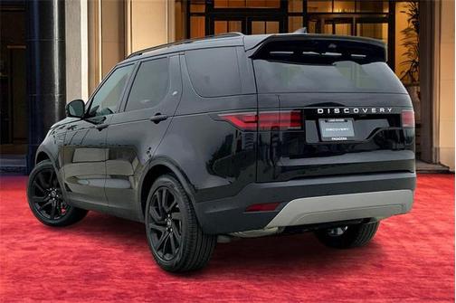 2025 Land Rover Discovery P300 S
