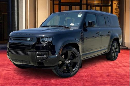 2025 Land Rover Defender 130 P400 X-Dynamic SE