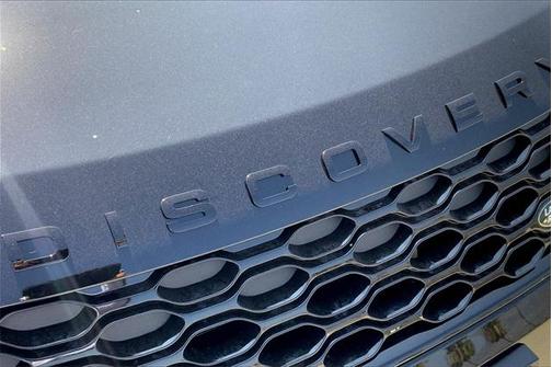 2025 Land Rover Discovery P360 Dynamic SE