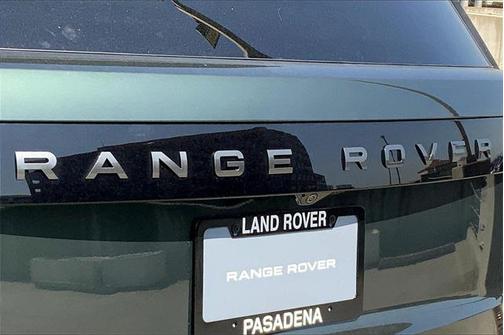 2025 Land Rover Range Rover P530 SE