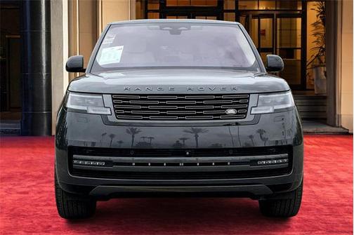 2023 Land Rover Range Rover P530 SE