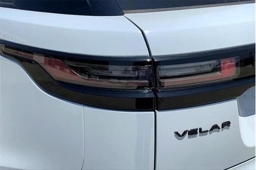 2026 Land Rover Range Rover Velar P250 SE R-Dynamic