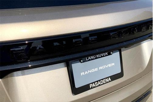 2026 Land Rover Range Rover Velar P400 Dynamic SE