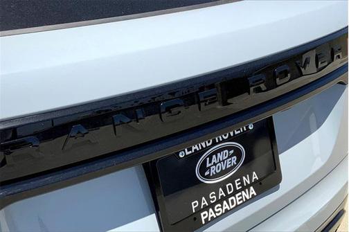2026 Land Rover Range Rover Velar P250 SE R-Dynamic