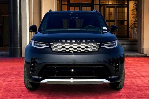 2024 Land Rover Discovery P360 Metropolitan Edition