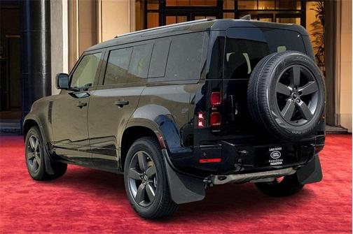 2025 Land Rover Defender 110 P400 X-Dynamic SE