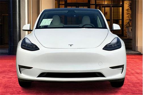2021 Tesla Model Y Long Range Dual Motor All-Wheel Drive