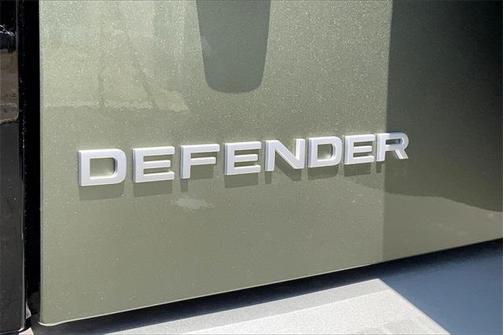 2025 Land Rover Defender 130 P300 S
