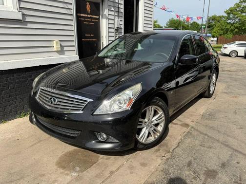 Black Obsidian 2015 INFINITI Q40 Base