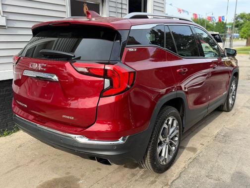 Red Quartz Tintcoat 2018 GMC Terrain SLT