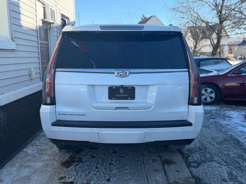 2016 Cadillac Escalade ESV Sport Platinum