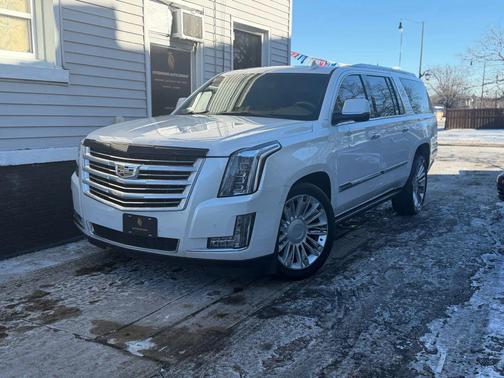 2016 Cadillac Escalade ESV Sport Platinum