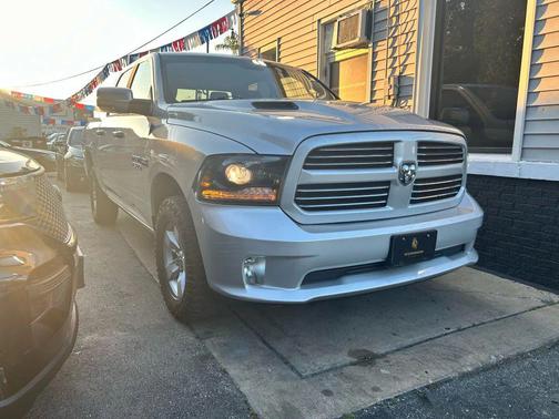 2015 RAM 1500 Sport