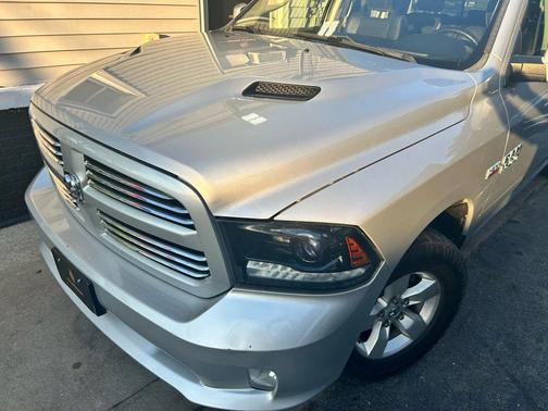2015 RAM 1500 Sport
