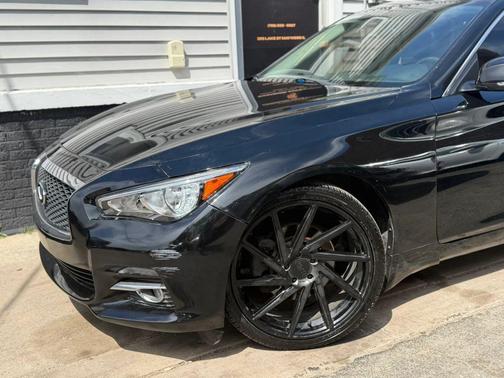 Black Obsidian 2016 INFINITI Q50 3.0T Premium