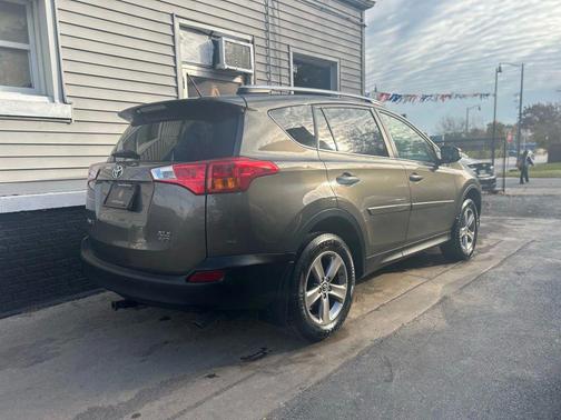 2015 Toyota RAV4 XLE