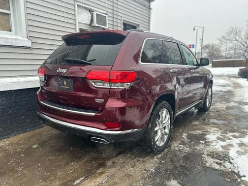2016 Jeep Grand Cherokee Summit