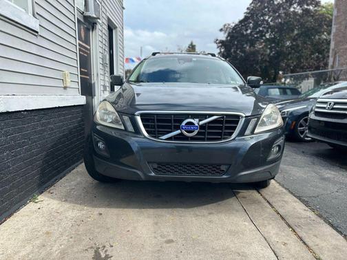 2010 Volvo XC60 T6
