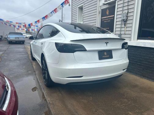 2020 Tesla Model 3 Performance