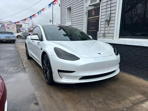 2020 Tesla Model 3 Performance