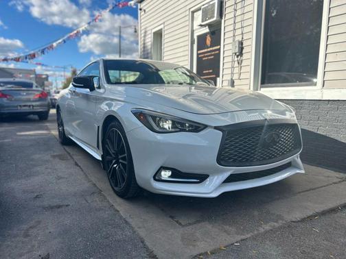 2018 INFINITI Q60 3.0T LUXE