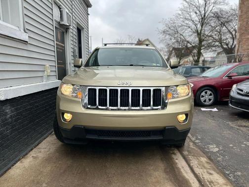 2011 Jeep Grand Cherokee Laredo