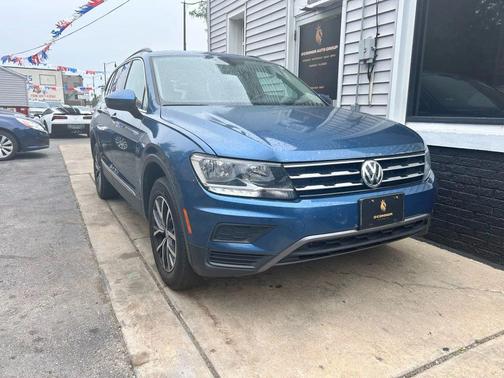 2020 Volkswagen Tiguan 2.0T SE