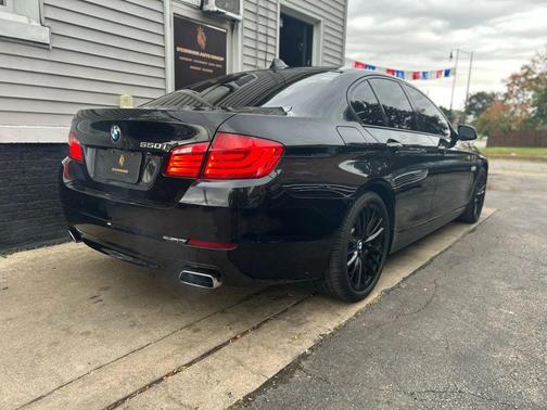 2011 BMW 550 550i Sedan 4D