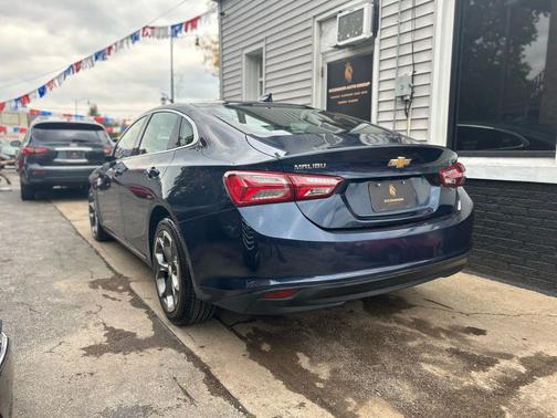 2022 Chevrolet Malibu LT