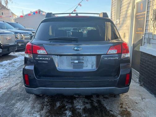 2013 Subaru Outback 2.5i Limited