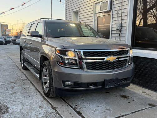 2018 Chevrolet Suburban LT