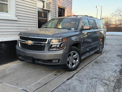 2018 Chevrolet Suburban LT