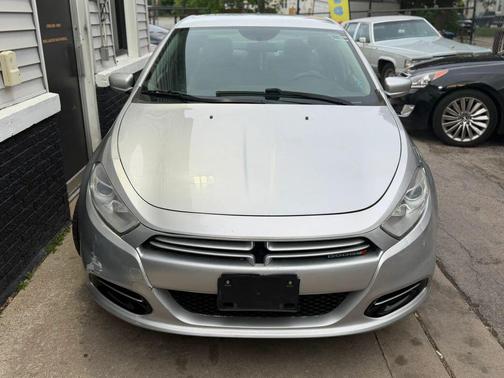 Bright Silver Metallic Clearcoat 2013 Dodge Dart SXT