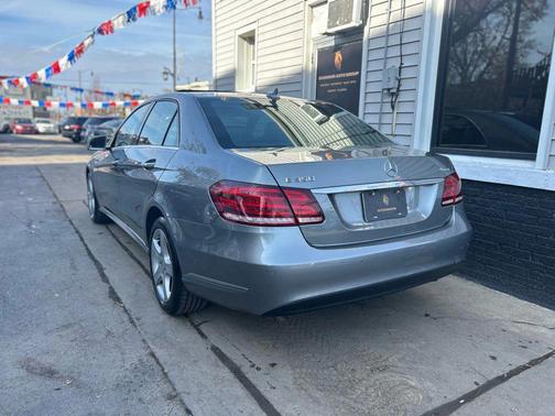 2015 Mercedes-Benz E-Class E 350 4MATIC Sedan 4D