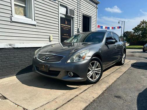 2011 INFINITI G37x Base