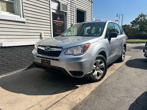 2016 Subaru Forester 2.5i