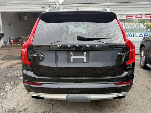Black 2016 Volvo XC90 T6 Momentum