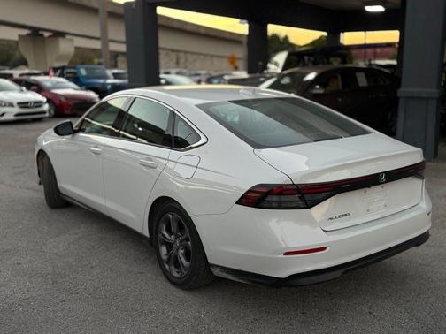 2024 Honda Accord EX 1.5T