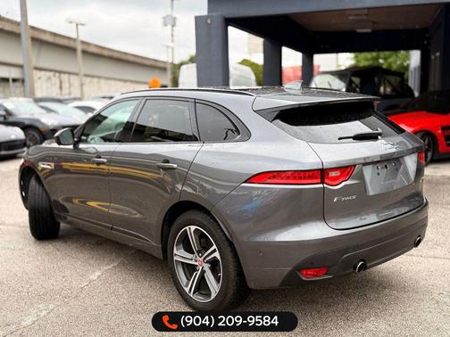 2017 Jaguar F-PACE 35t R-Sport