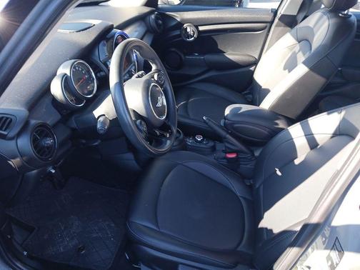 2019 MINI Hardtop Cooper