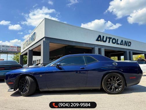Contusion Blue Pearlcoat 2017 Dodge Challenger R/T 392