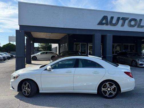 2014 Mercedes-Benz CLA-Class Base