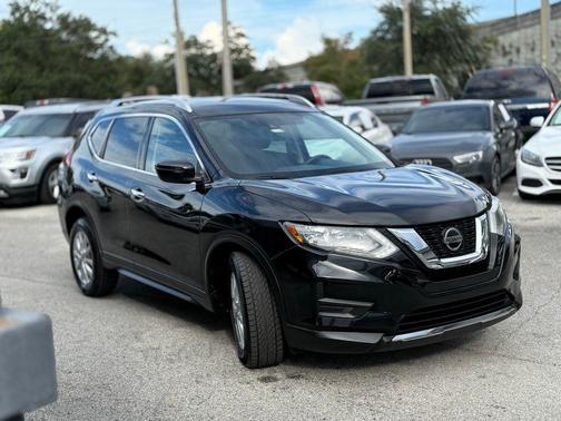 2019 Nissan Rogue SV