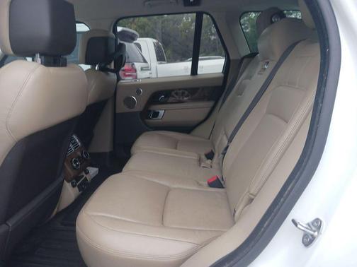 2019 Land Rover Range Rover 3.0L V6 Supercharged HSE