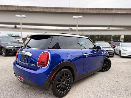 2019 MINI Hardtop Cooper