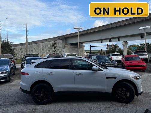2019 Jaguar F-PACE 25t Prestige