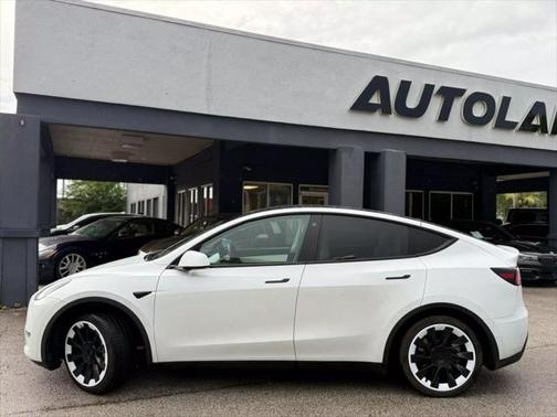 2021 Tesla Model Y Long Range Dual Motor All-Wheel Drive