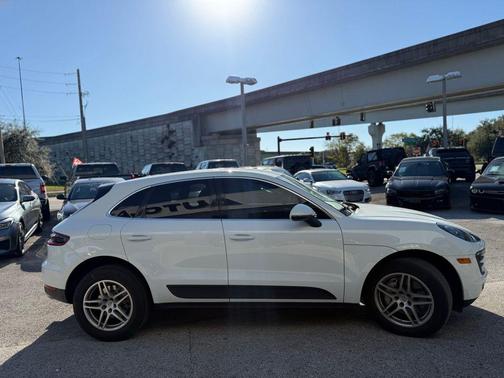 2016 Porsche Macan S