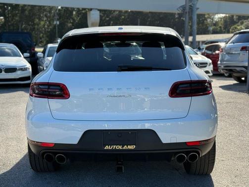 2016 Porsche Macan S