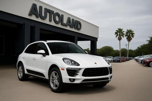 2016 Porsche Macan S